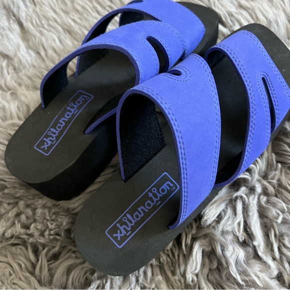 New Deadstock Vintage Xhilaration/Target Platform Sandals - Picture 3 of 4